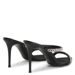 INTRIIGO STRING-Black-Sandals -Nuvella Shop E300029A001 D 1 1