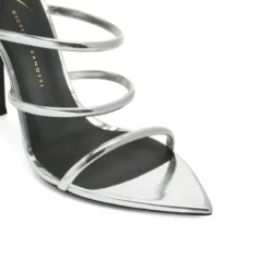 SUPER INTRIIGO-Silver-Sandals -Nuvella Shop E300031002 E 1 1