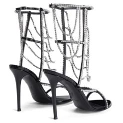 CRISTELLE-Black-Sandals -Nuvella Shop E300077001 D 1 1