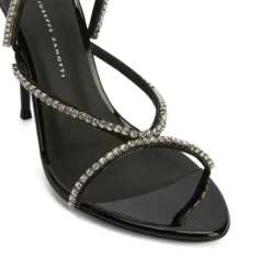 CRISTELLE-Black-Sandals -Nuvella Shop E300077001 E 1 1