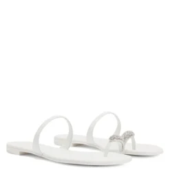 RING-White-Flats -Nuvella Shop I700000074 C 1 1