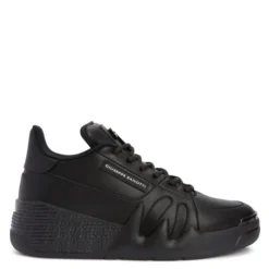 TALON-Black-Low-top Sneakers