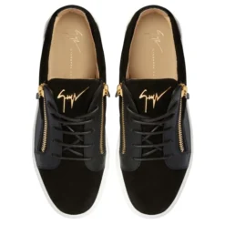 GAIL-Black-Low-top Sneakers -Nuvella Shop RS30045001 D 1