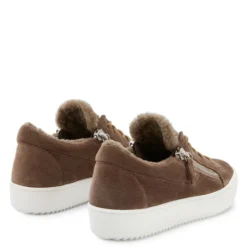 GAIL-Grey-Low-top Sneakers -Nuvella Shop RW20000001 C 1